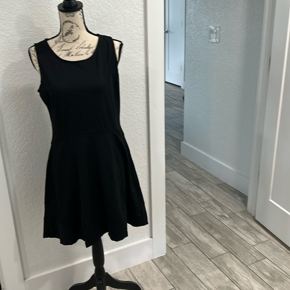 Cynthia Rowley ponte knit sleeveless dress with back gold zipper Size L